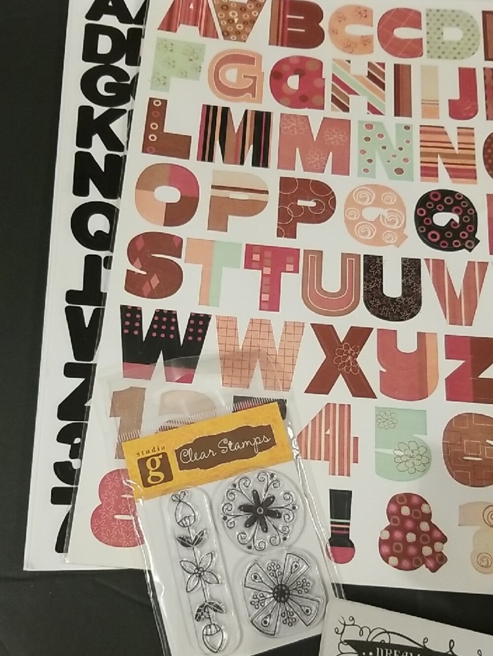 Scrapbooking Lot - Picture 2 of 6